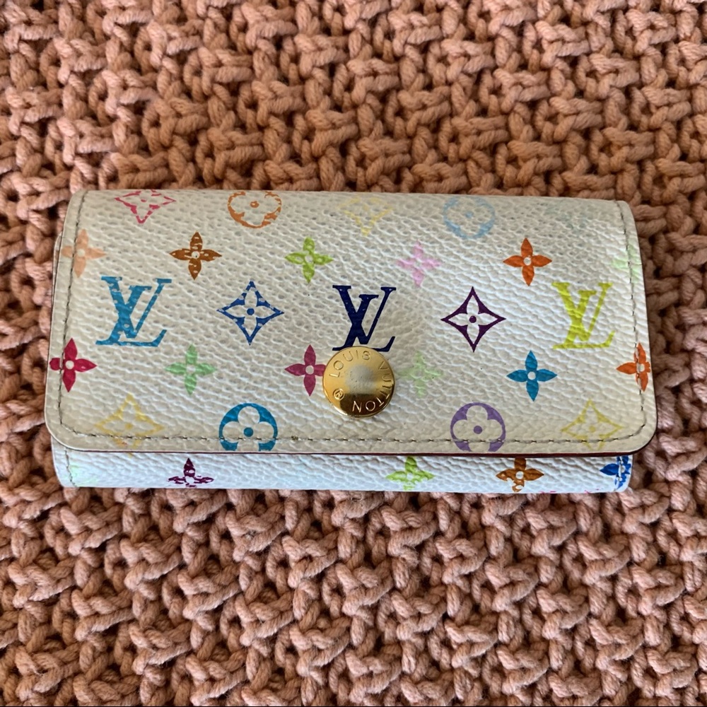 Vintage Louis Vuitton 4 key ring holder